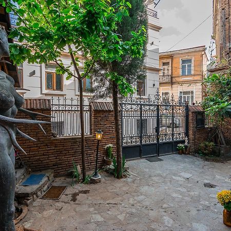 Gallery Apartment Tiflis Dış mekan fotoğraf