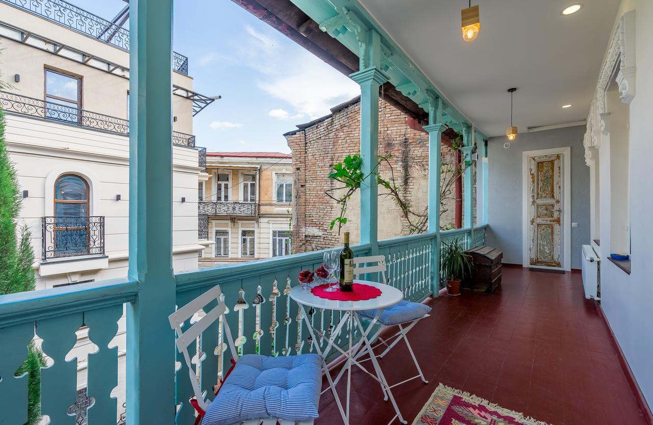 Gallery Apartment Tiflis Dış mekan fotoğraf