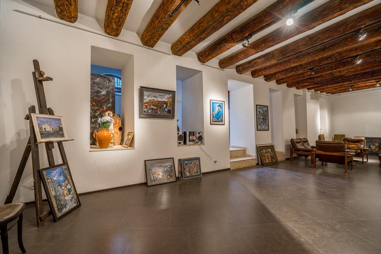 Gallery Apartment Tiflis Dış mekan fotoğraf