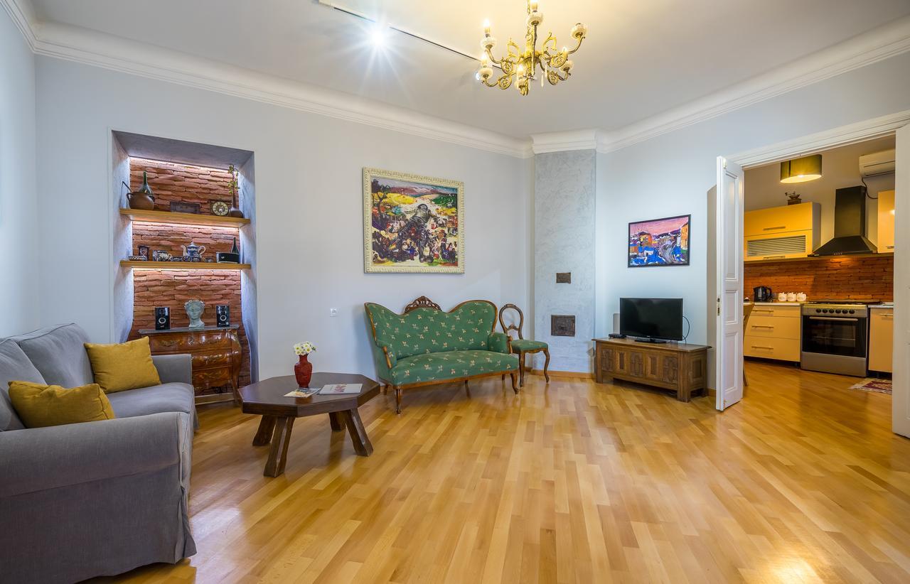Gallery Apartment Tiflis Dış mekan fotoğraf